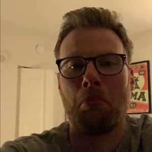 Meet your Posher, Aaron